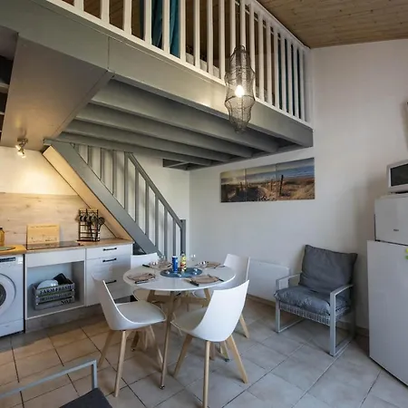 Maison Pour 4 Pers - Terrasse - 300M De La Plage Noirmoutier-en-l'Ile Exterior foto